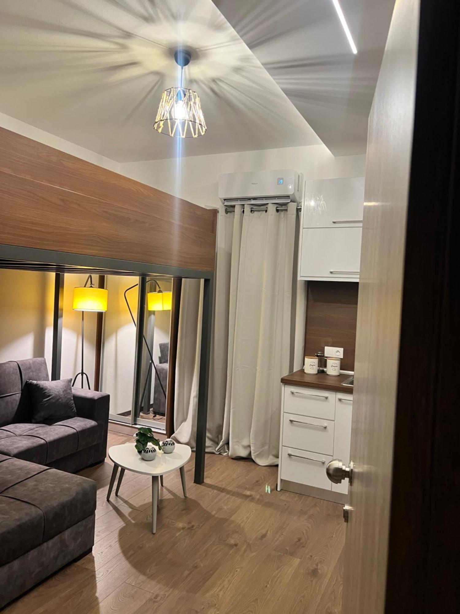 Modern Tiny House In Volos Exterior photo